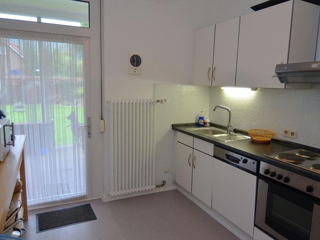 Fantastic Apartment In Bad Pyrmont With Terrace Ruang foto